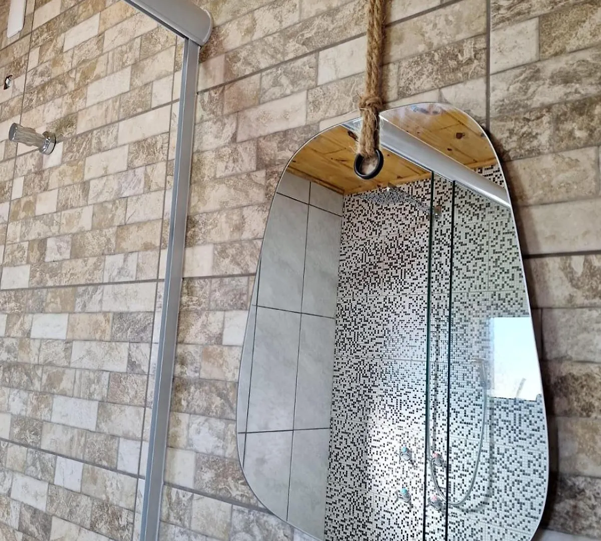 הוילה לאגס Lago Di Venezia בית חווה